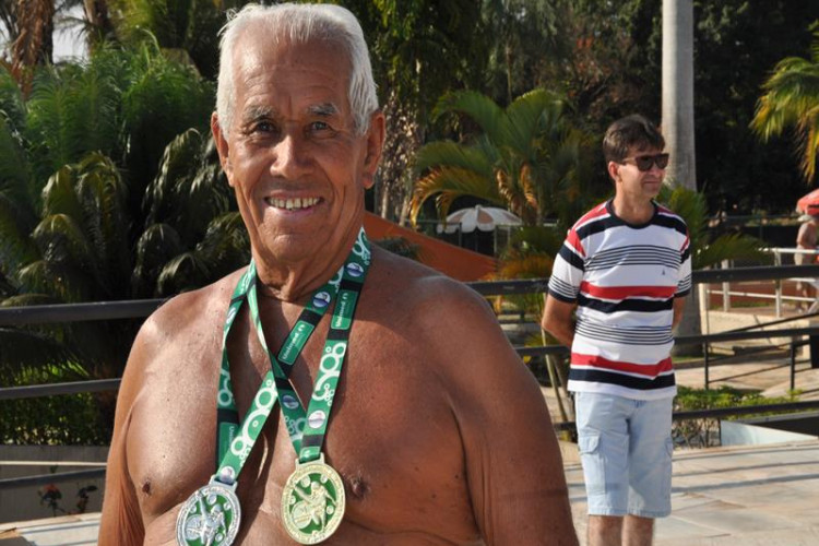 e418e7b23333e2664a7778e4b9a78f89